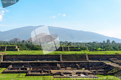 Image of Pyramid of the Moon and the pyramid of the Sun in the city of Te