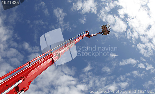 Image of mobile crane.