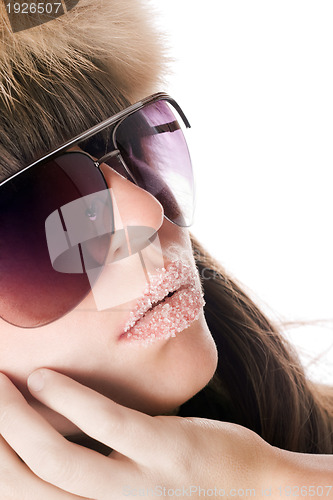 Image of lady wearing sunglasses with sugar lips