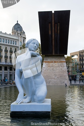 Image of Macia Monument in Plaza Cataluna