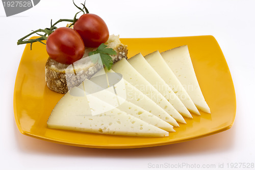 Image of some slices of manchego cheese from Spain