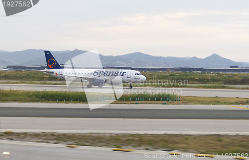 Image of Spanair plane for takeoff roll in Barcelona