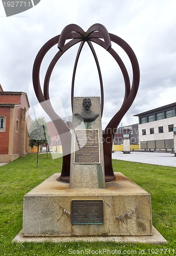 Image of Statue of Jesus Fernandez Duro