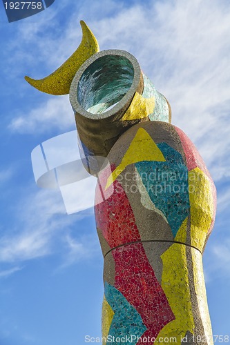 Image of Sculpture Dona i Ocell, Barcelona Spain