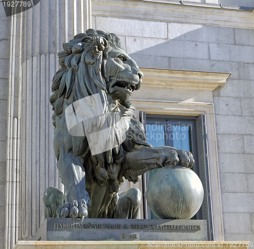 Image of Lion of the Congreso de los diputados
