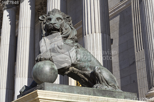 Image of Lion of the Congreso de los diputados