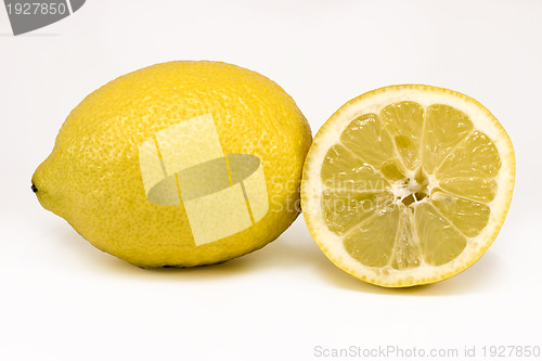 Image of Lemon and a cut