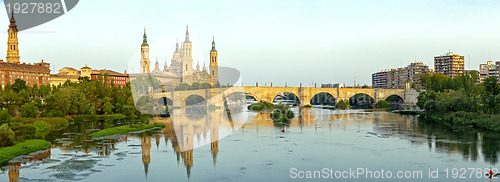 Image of Catedral Basilica de Nuestra Se?ora del Pilar, Zaragoza Spain