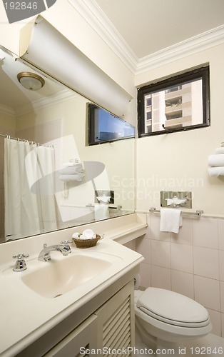 Image of central america hotel bathroom