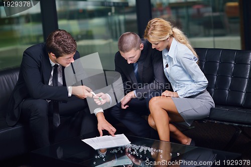 Image of business people making deal