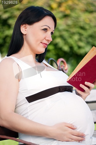 Image of Pregnant woman