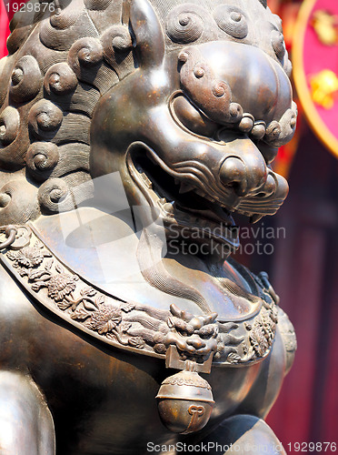 Image of chinese lion statue