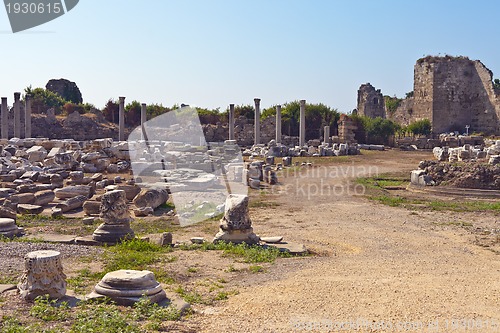 Image of Turkey with Greek theater in the background