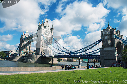 Image of Beautiful view of famous Tower Bridge in the autumn morning, Lon