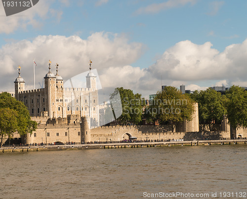 Image of City of London with Thames river in Autumn