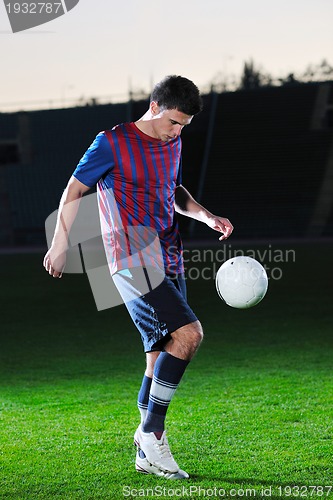 Image of football player in action