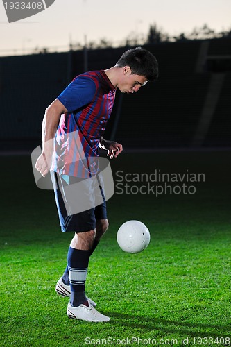 Image of football player in action