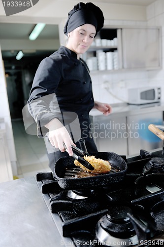 Image of chef preparing meal