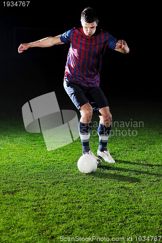 Image of football player in action