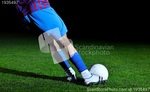 Image of football player in action