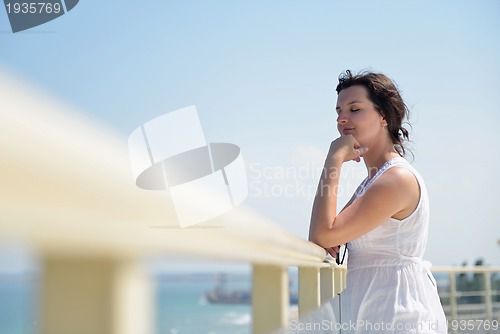 Image of happy woman outdoor
