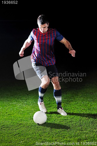 Image of football player in action