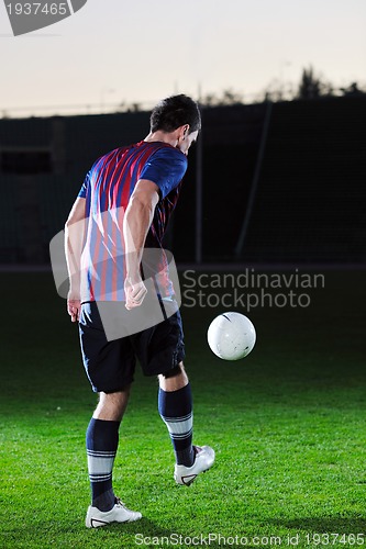 Image of football player in action