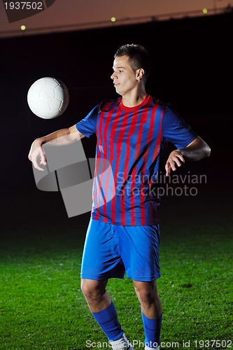 Image of football player in action