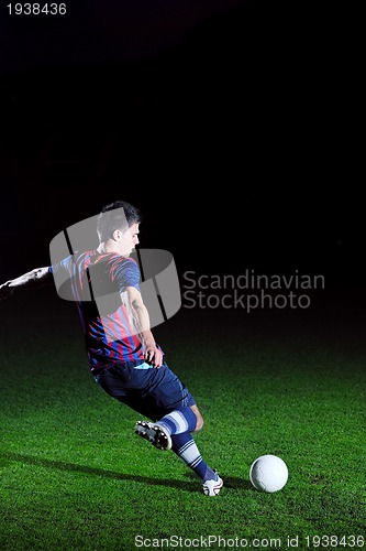 Image of football player in action