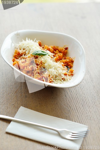 Image of spaghetti pasta with tomato beef sauce