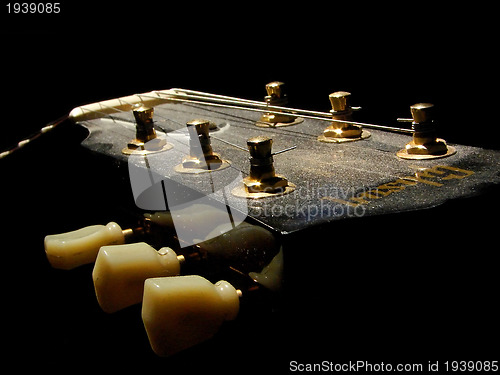 Image of electric guitar