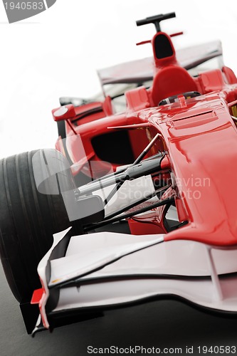 Image of red formel 1 model