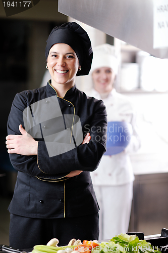Image of chef preparing meal
