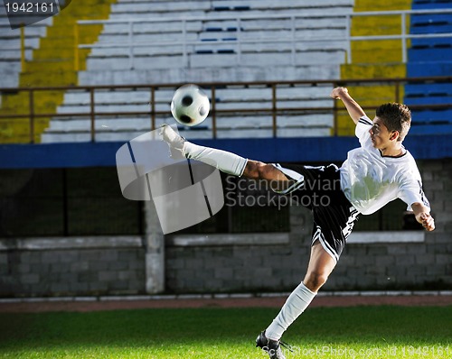 Image of football player in action