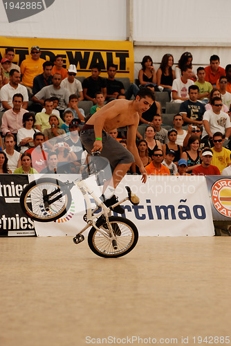 Image of Participant in the Flatland Field Control'07