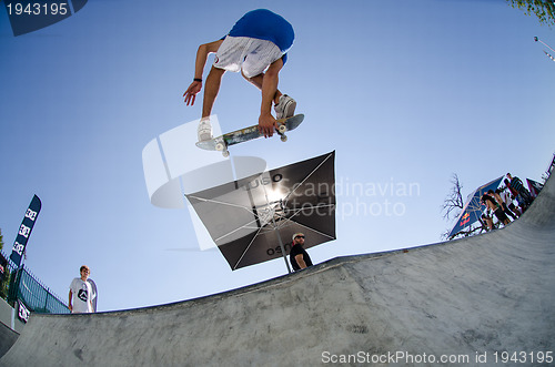 Image of Joao Sa grab during pool trainings