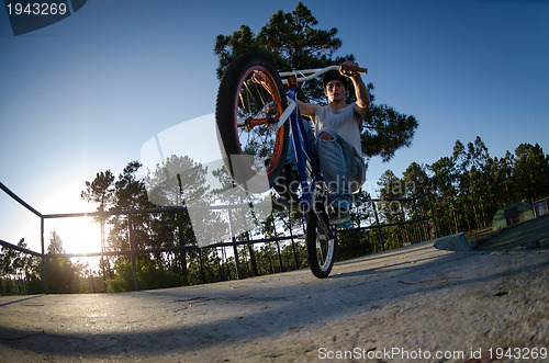 Image of Bmx rider on a ramp 