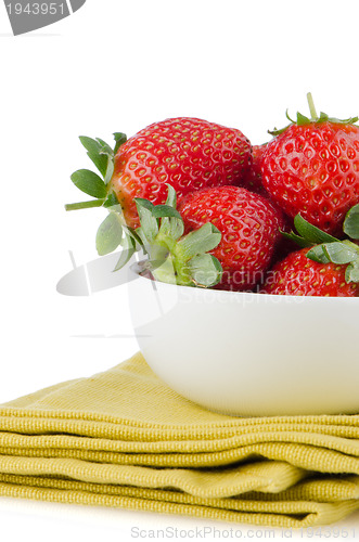 Image of Fresh strawberries in bowl