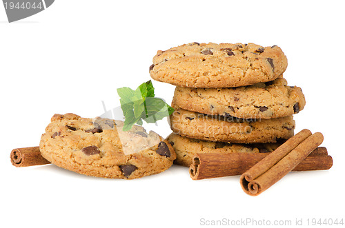 Image of Chocolate cookies with mint leaves