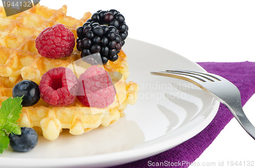 Image of Waffles with fresh berries