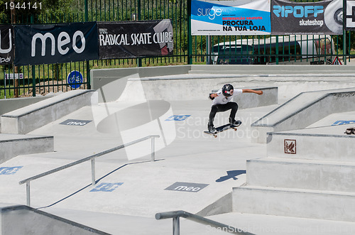 Image of Unidentified skater on ollie transfer