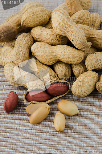 Image of Peanuts