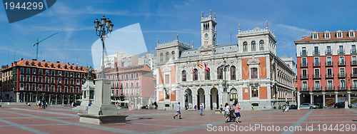 Image of Plaza Mayor and the city hall of Valladolid