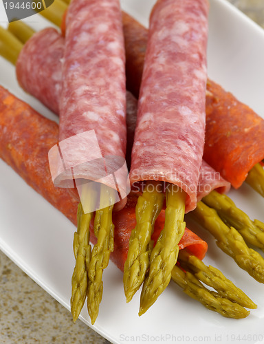 Image of Salami With Asparagus