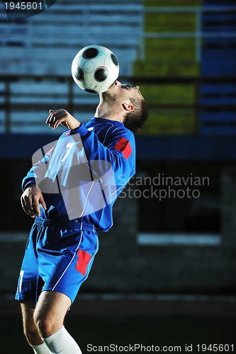 Image of football player in action