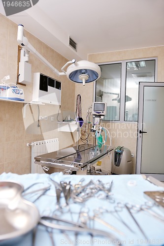 Image of surgery room indoor