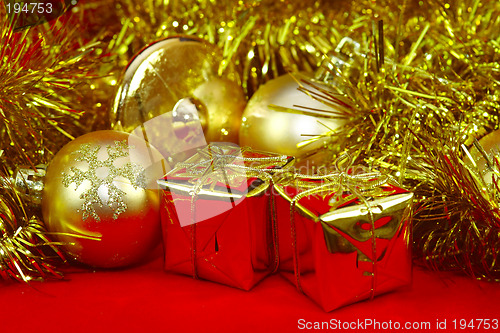 Image of Tinsel and baubles