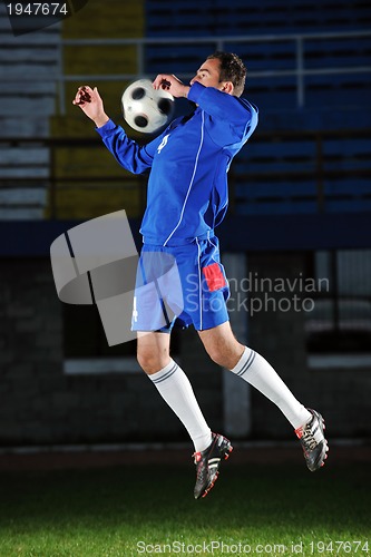 Image of football player in action