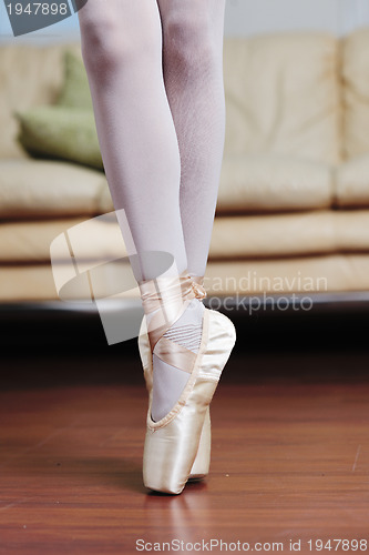 Image of ballet girl