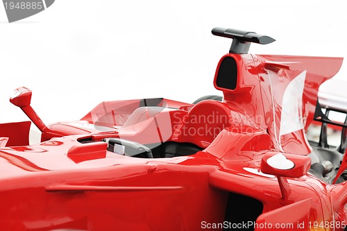 Image of red formel 1 model